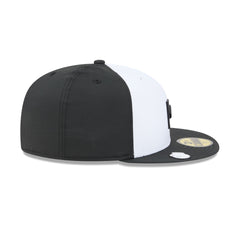 Cincinnati Reds 2026 Clubhouse Black & White 59FIFTY Fitted Hat