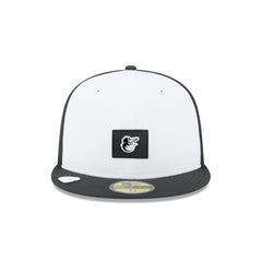 Baltimore Orioles 2026 Clubhouse Black & White 59FIFTY Fitted Hat